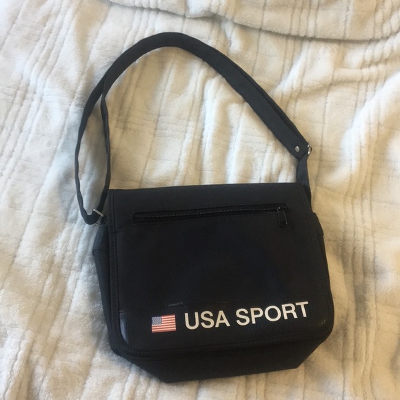 Brandy Melville Handbags - 90s rare polo strap bag